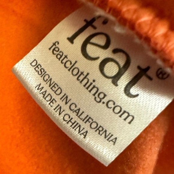 FEAT | Coral TreeCell Plush Oversized Zip-Up Hoodie (M) - Picture 11 of 11